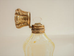 Miniature Green/Yellowish Crystal Perfume Scent Vinaigrette Bottle, 19th Century France