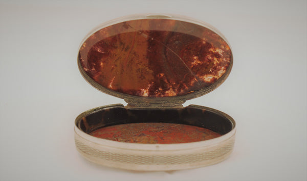 Sterling Silver and Agate Oval Snuff Box