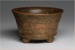 Maya Grayware Tripod Bowl, Ca. 500-800 A.D.